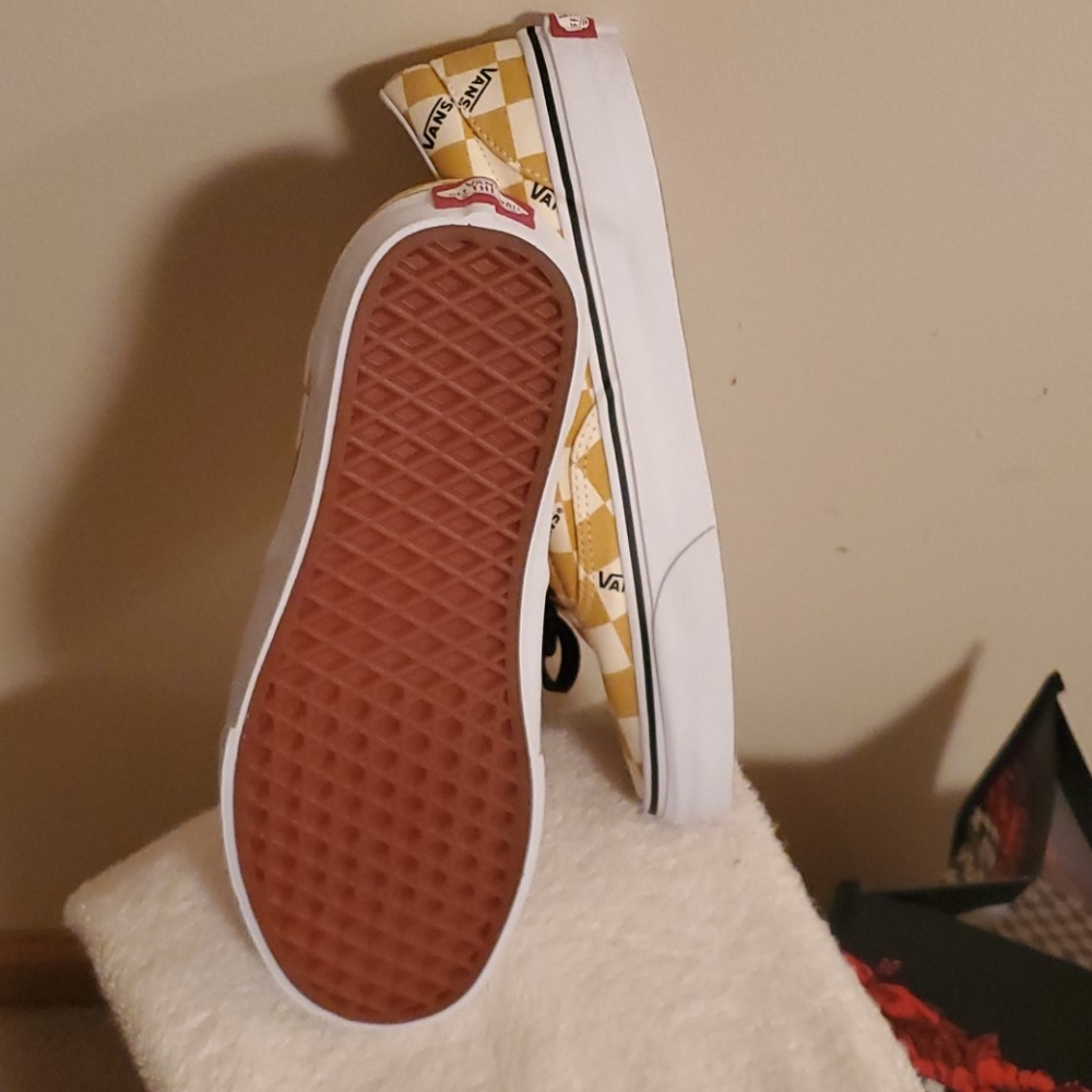 VANS SNEAKERS - Picture 7 of 10